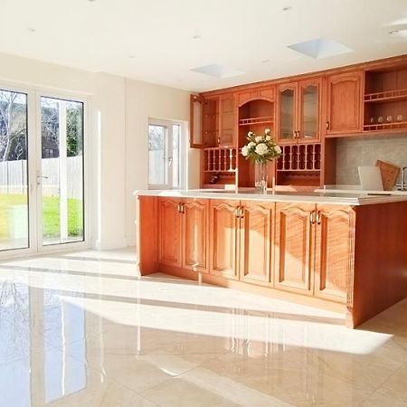 Marigold Villa ฮาร์โรว์ ภายนอก รูปภาพ